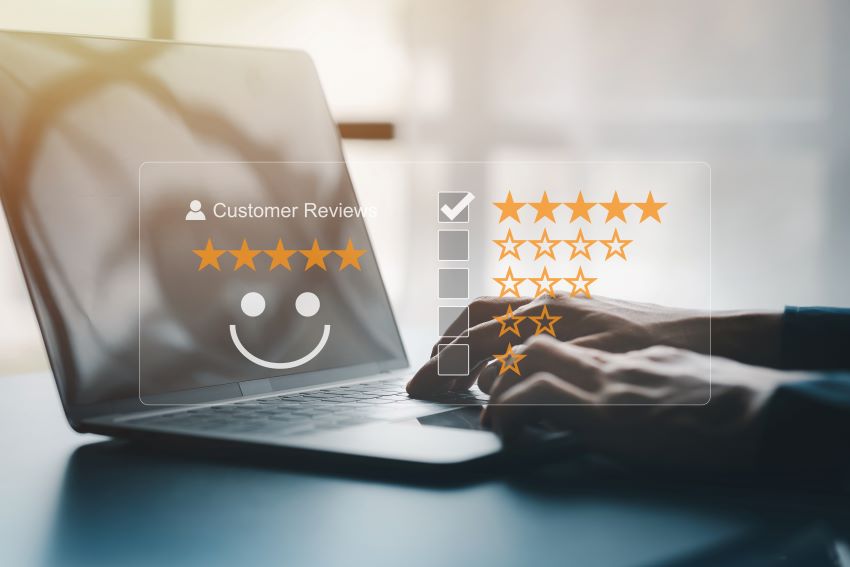 Come rispondere alle recensioni positive e negative del tuo alloggio vacanze