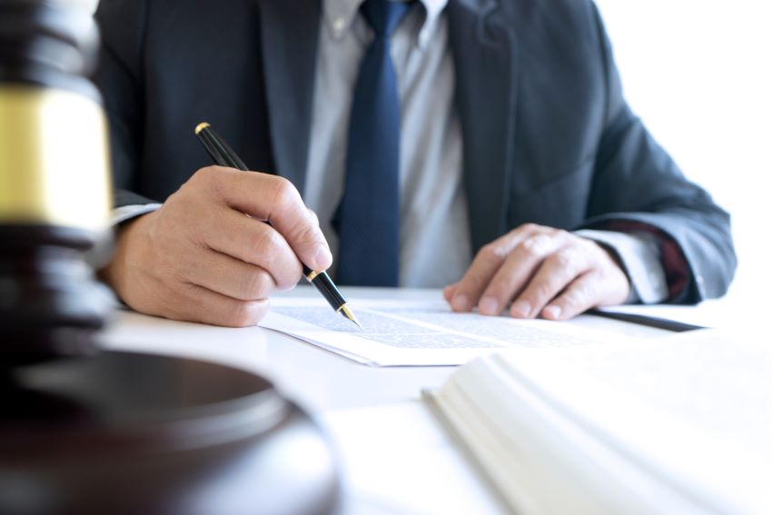 Office and Law Firm Collective Bargaining Agreement in 2022