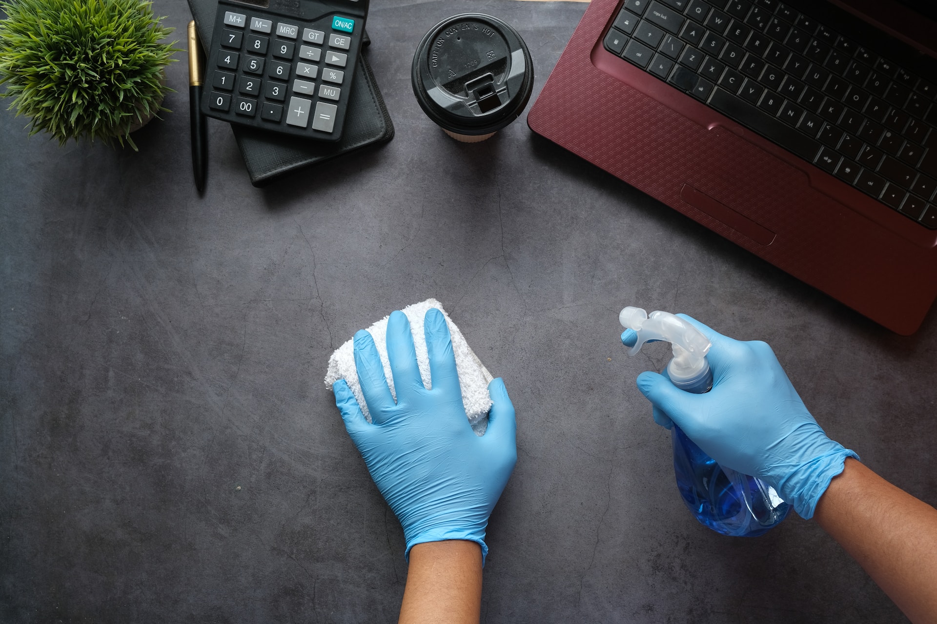 Vacation Rental Cleaning: Top Apps & Services in Spain